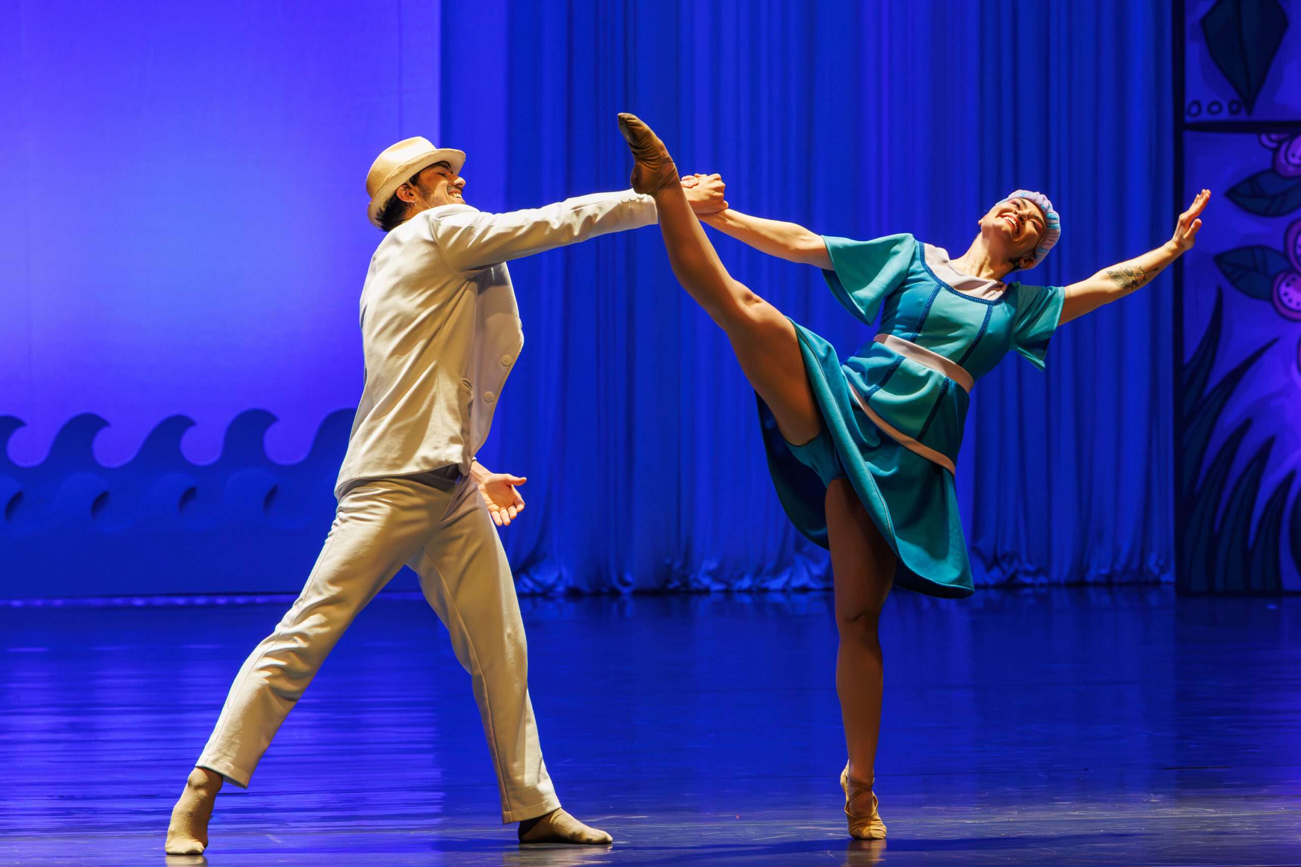 Lendas brasileiras no Teatro Guaira 