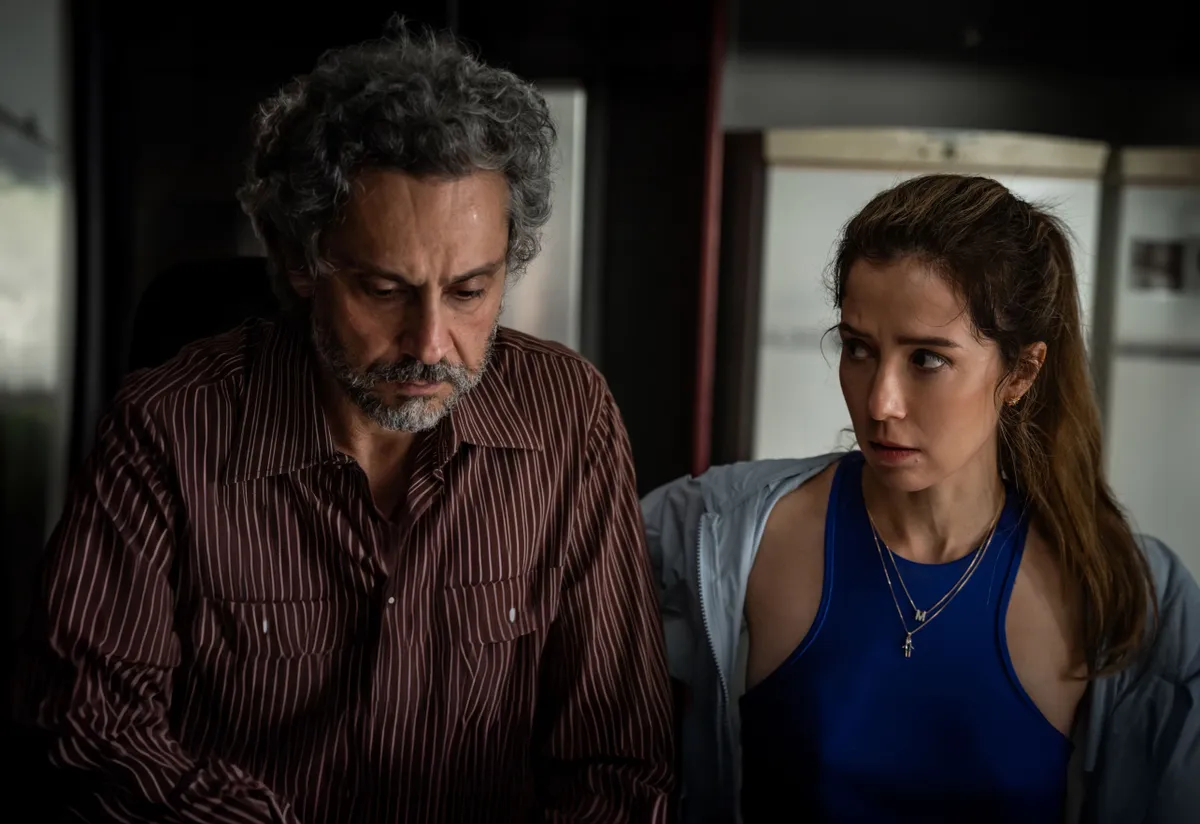 Alexandre Nero e Marjorie Estiano em cena de 'Precisamos Falar'. Foto: reprodução. 