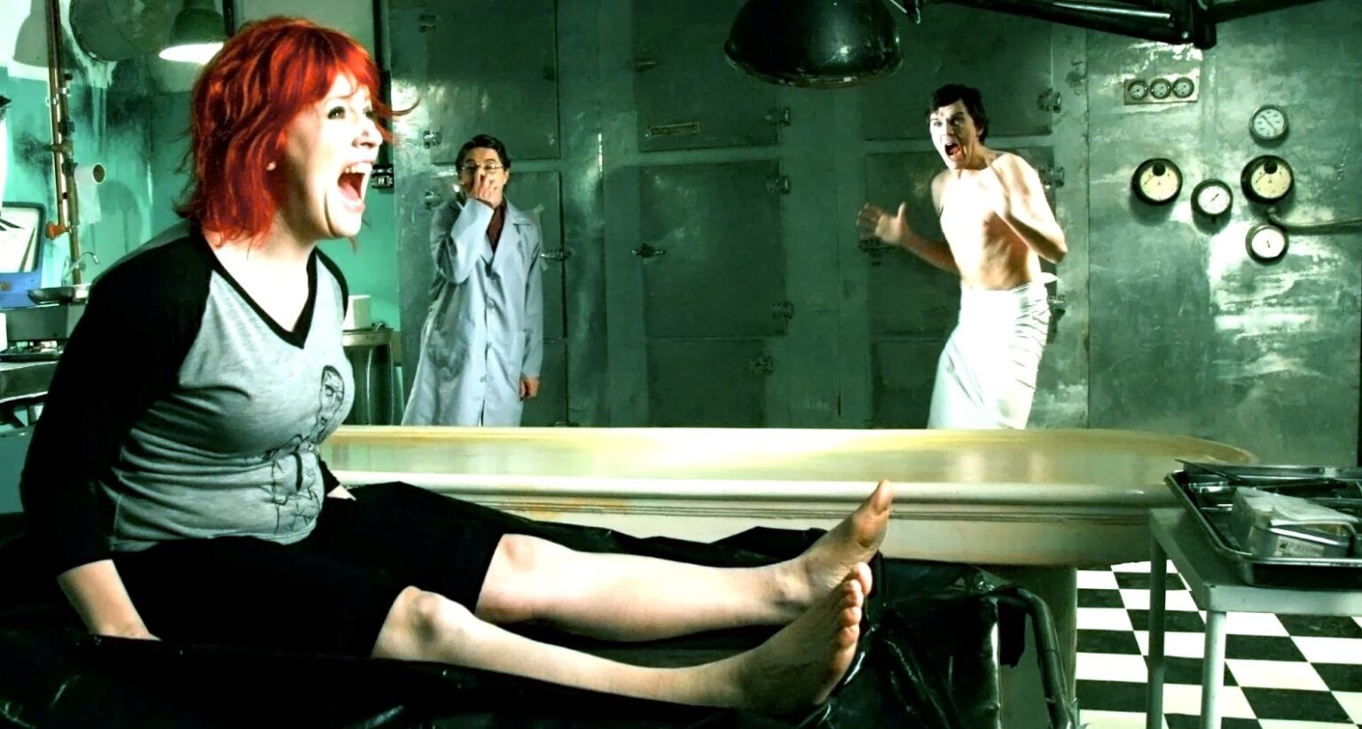 Do body horror ao trash: 7 filmes brasileiros para você assistir nesse Halloween