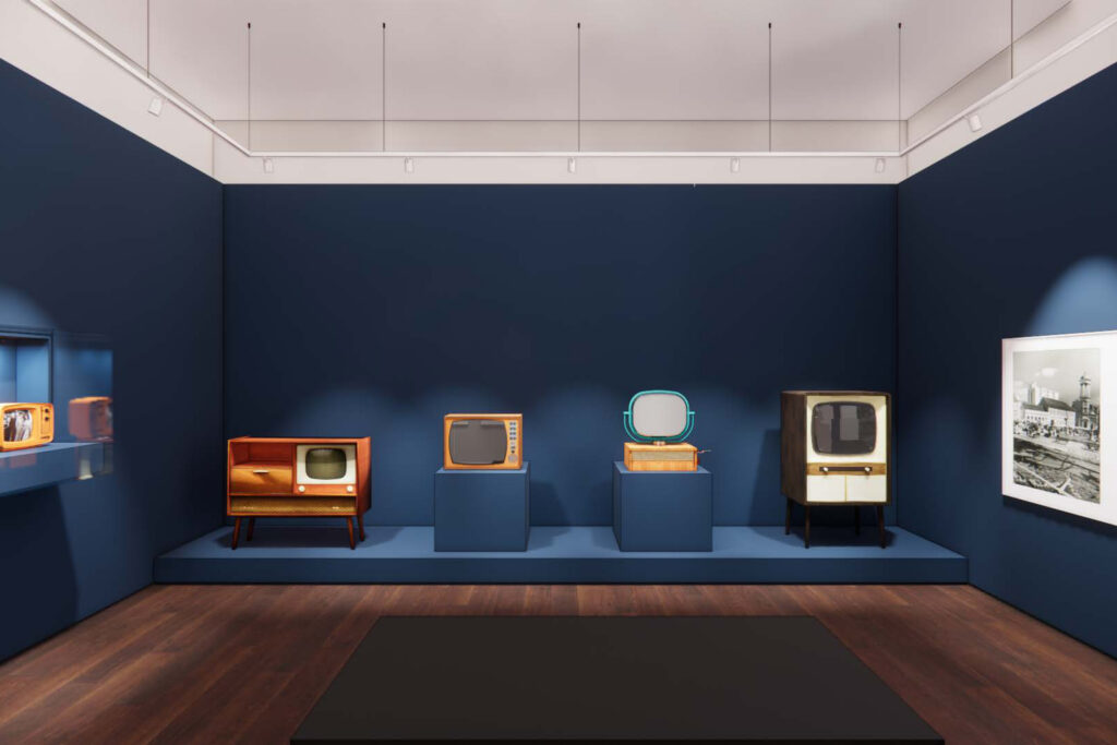 MIS-PR reabre após reforma com nova expografia no Palácio da Liberdade